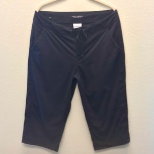 Columbia Women’s Cropped Omni Shield Pants Sz 12